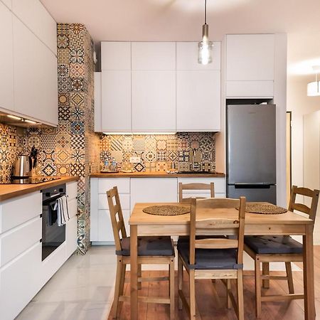 Saska Kepa Bright Apartament Warsaw Exterior photo